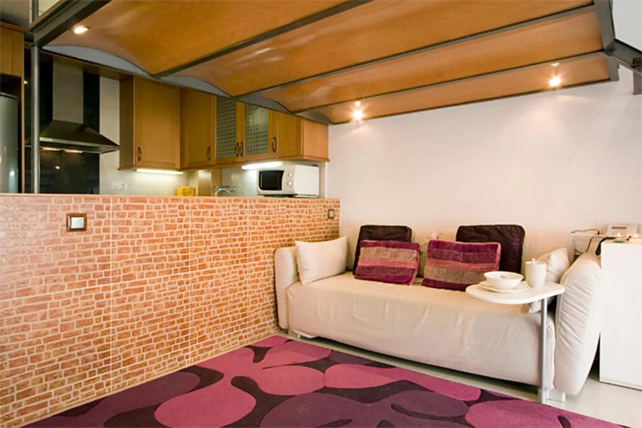 Reina Amalia Apartment Barcelona 0*,  Spain